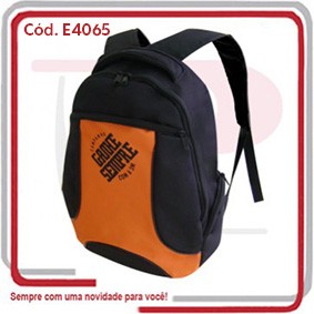 Mochila Executiva Poliéster NoteBook 5 Divisórios 42x35x20