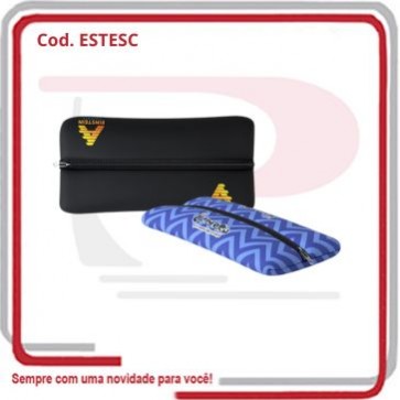 Estojo Escolar em Neoprene 22cm x 10cm .