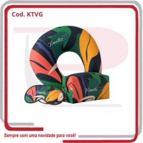 Kit Viagem c_ Almofada, Máscara e Necessaire em Neoprene ....