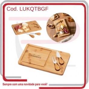 Kit Queijo c_Tábua Bambu, Garfo, Faca e Caixa Kraft  09233